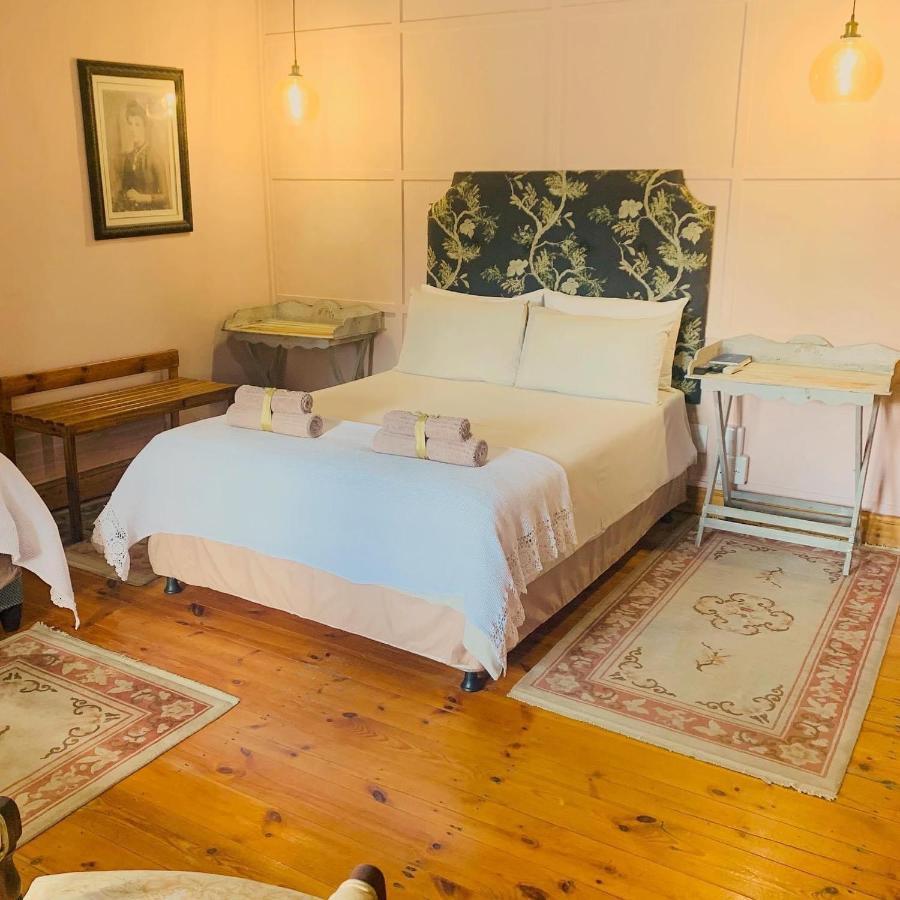 Lord Carnarvon Guesthouse Екстер'єр фото
